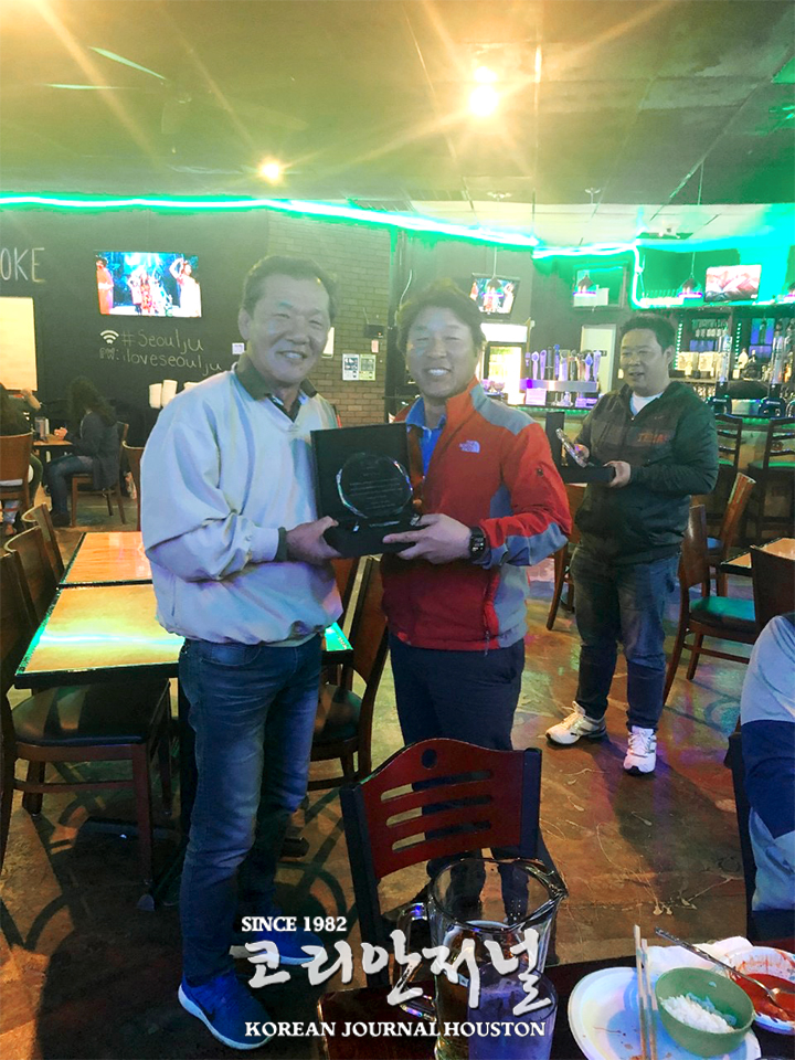 어스틴 한인 골프회… 허윤석 회원 송별 골프대회 개최 2 골프회2