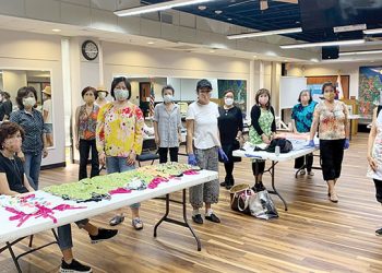 한인문화원 수제 마스크 700여개 지역사회 전달
