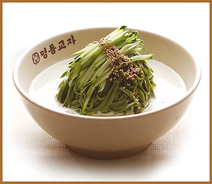 명동교자 콩국시