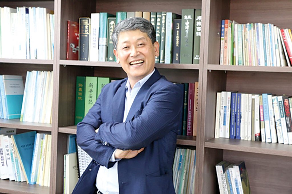 4 2. 글자와 삽화가 만나는 현대판 풍자시 최영기 2