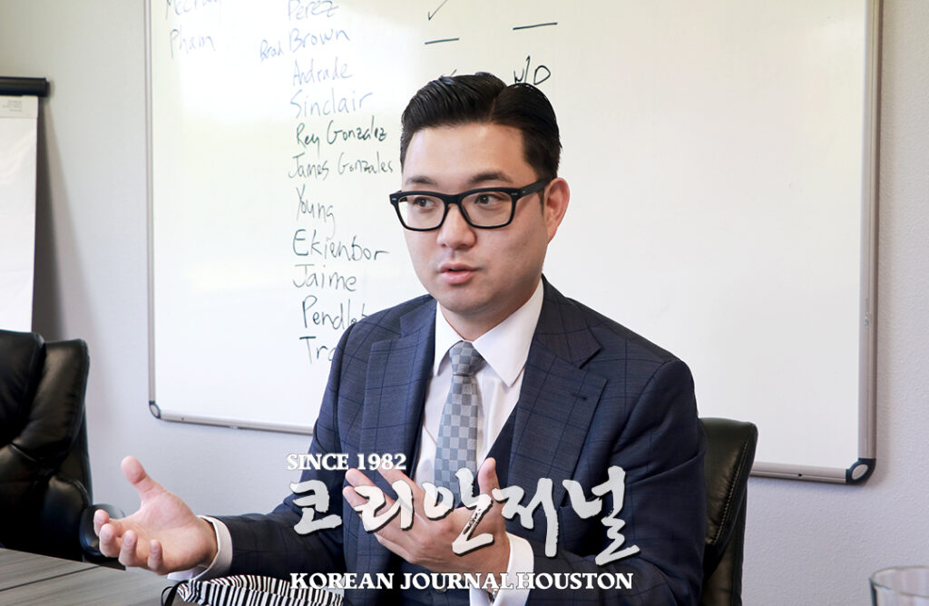 5. 인터뷰 크리스 권 변호사 1