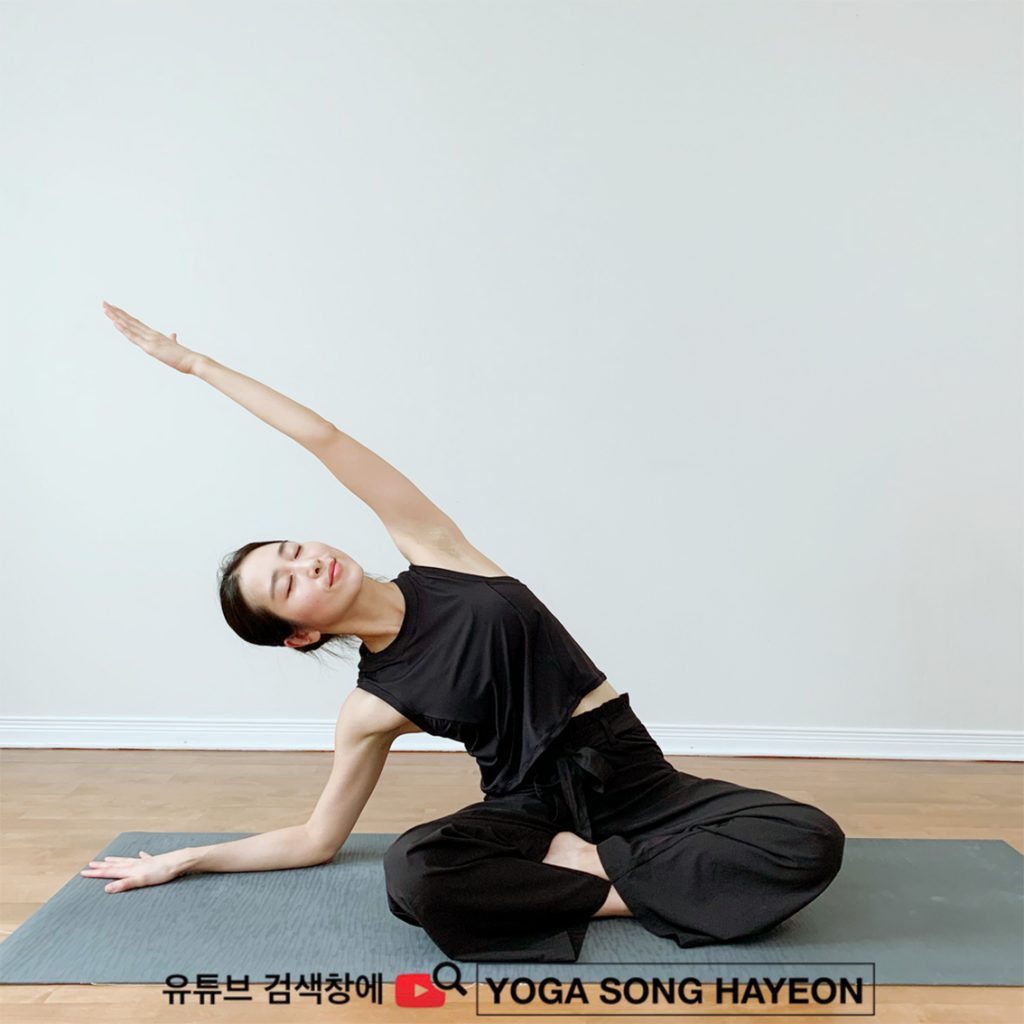 요가쏭의 5분요가 (송하연) - 앉아서하는, ‘왕초보’를 위한 요가 1 1002 초보요가1