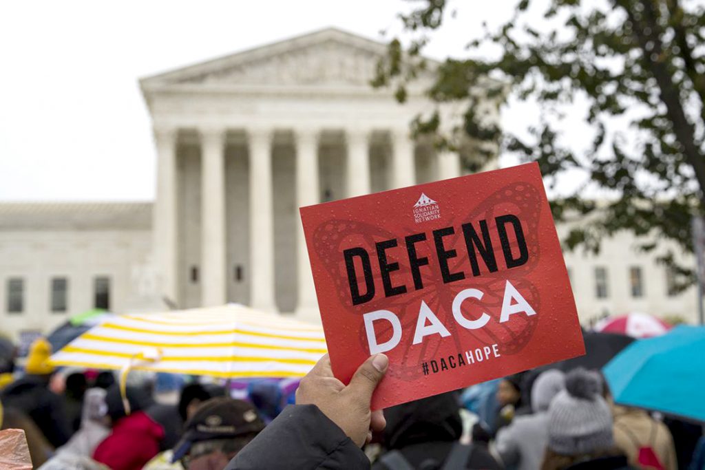 DACA 제도 ‘원상복귀’ 판결… 신규 신청 허용 1 5 2. DACA