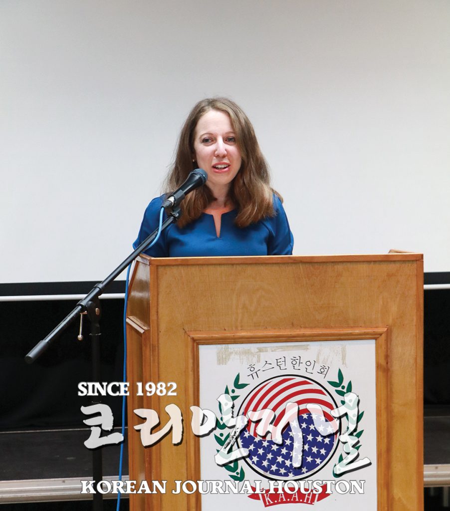 한인동포 위한 공공안전 타운홀 “적극적인 주민 신고를” 2 3 1. 공공안전 타운홀 2