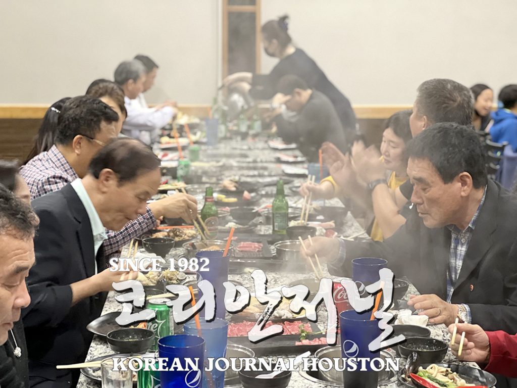 “건강한 모습 감사, 내년에도 행복과 건강이 함께 하시길” 1 6. 호남향우회 1