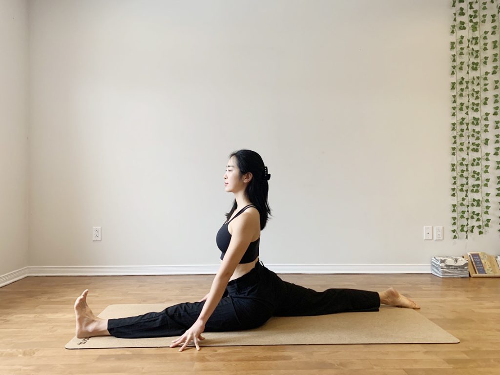 요가 읽어주는 여자 hayeon (송하연) - 초보자 다리찢기! 매일 하지 마세요 5 0204 다리찢기2 3