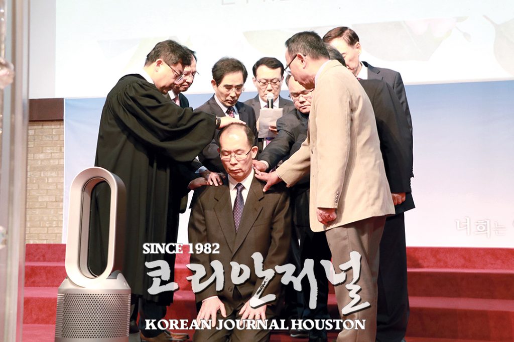 “타협하지 않는 목회자로 당당히 서기를” 2 7 1. 재미고신 양성준 목사 임직식 1
