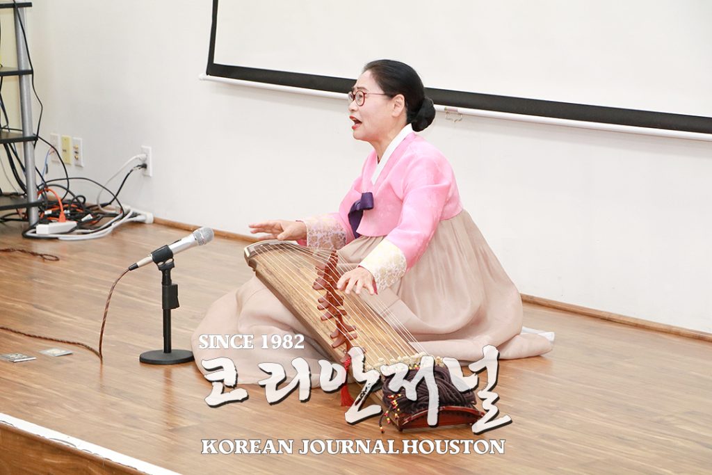 1. 노인회 후원의 밤 4