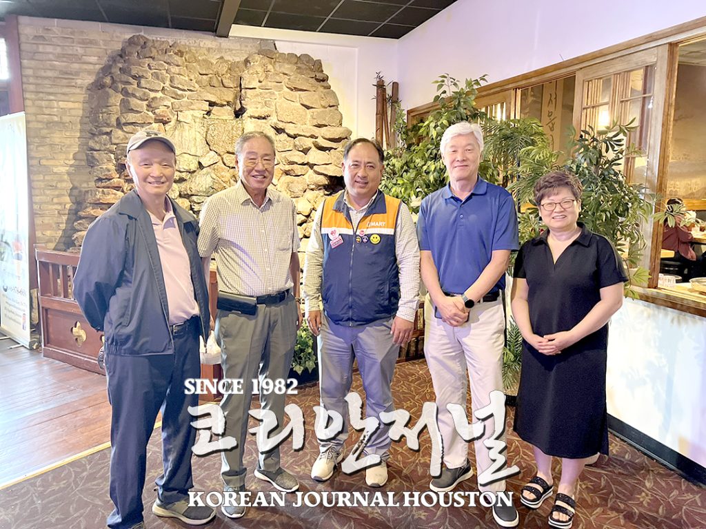 H마트 임진웅 이사, 노인회 임원들 초청 식사대접 1 5 1. 삼계탕 1