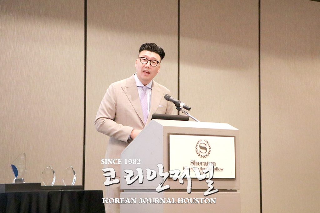 1 1. 한미장학재단 남서부지부 장학금수여식 4