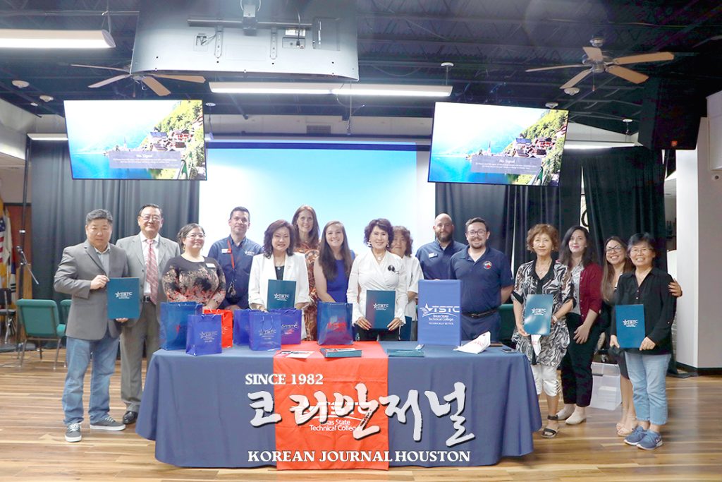 “TSTC 기술 프로그램 이수 후 취업 보장” 1 2 1. TSTC 설명회 1