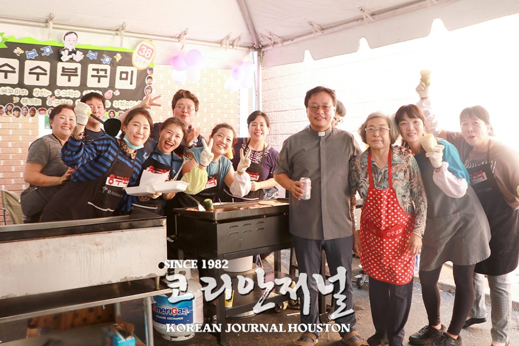 “좋기도 좋을씨고~” 3년 만에 돌아온 한마음 큰잔치 2 3. 2022 한마음 큰잔치 1