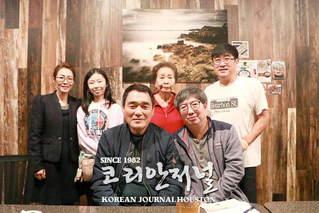 정성태 회장, 동포사회에 연 1만 달러 지속적인 후원 약속 1 4 1. 호남향우회 연말 이웃돕기
