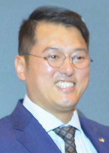 김 현 한인회장 w 1