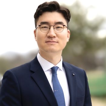 특별기고 (<strong>손대륜 찬양목사</strong>) – 편백나무와 새벽기도회 1 손대륜 목사 w