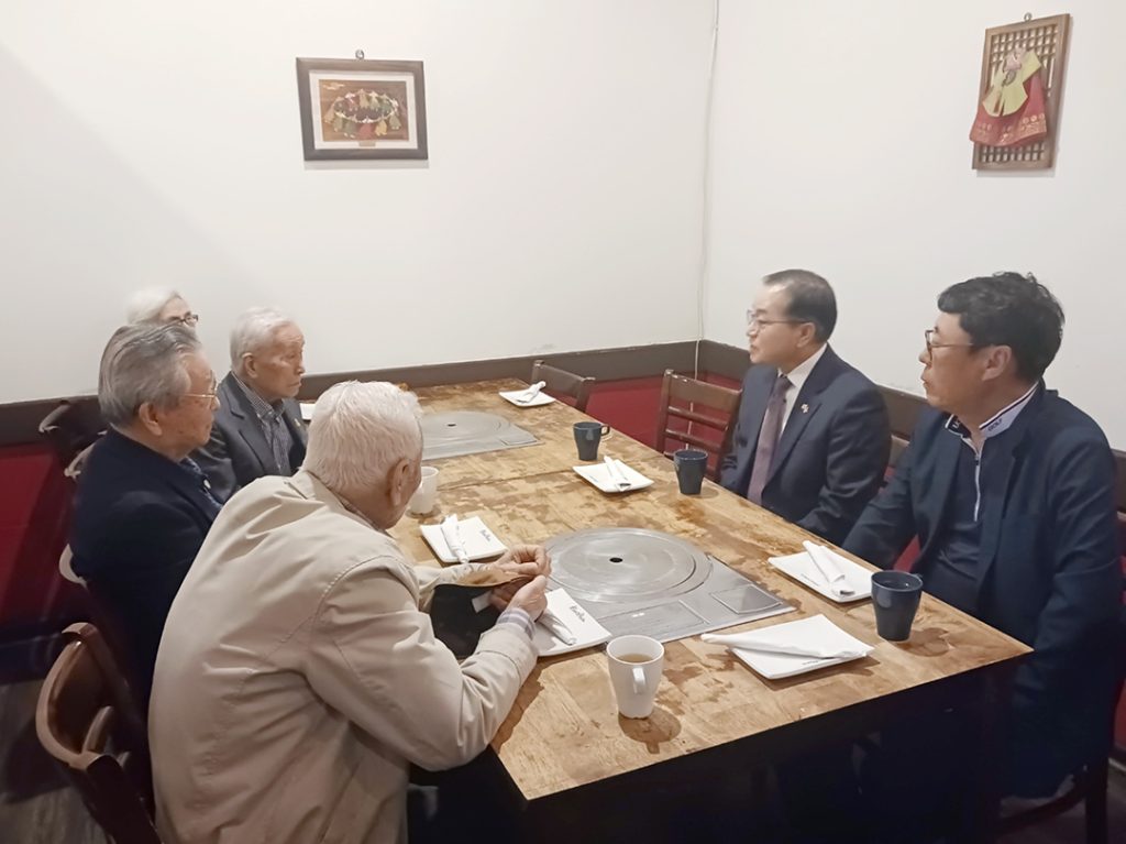 6 2. 포토뉴스 6.25참전용사