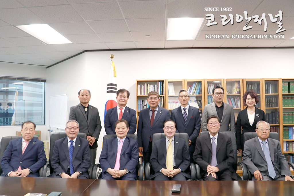 3. 미주 보수 전현직 단체장 방문 3