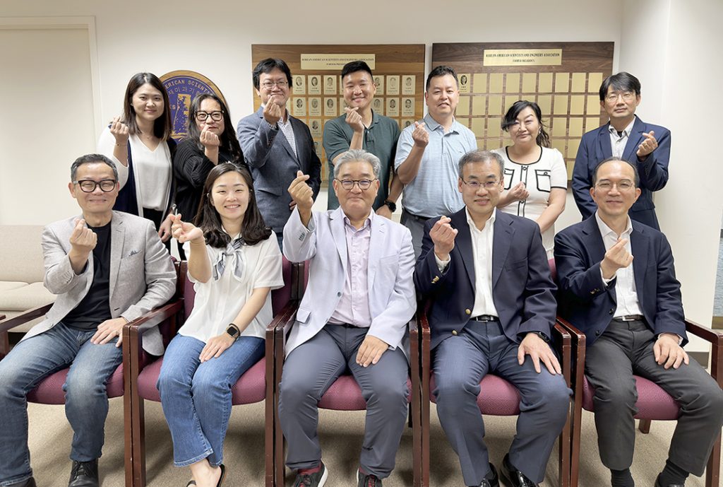 재미과기협 제 52대 “손용호 회장단” 출범 1 7 1. KSEA 손용호 회장단 출범 1