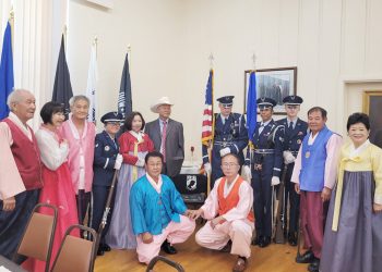 오클라호마에서 평화의 사도 참전용사 메달 수여식