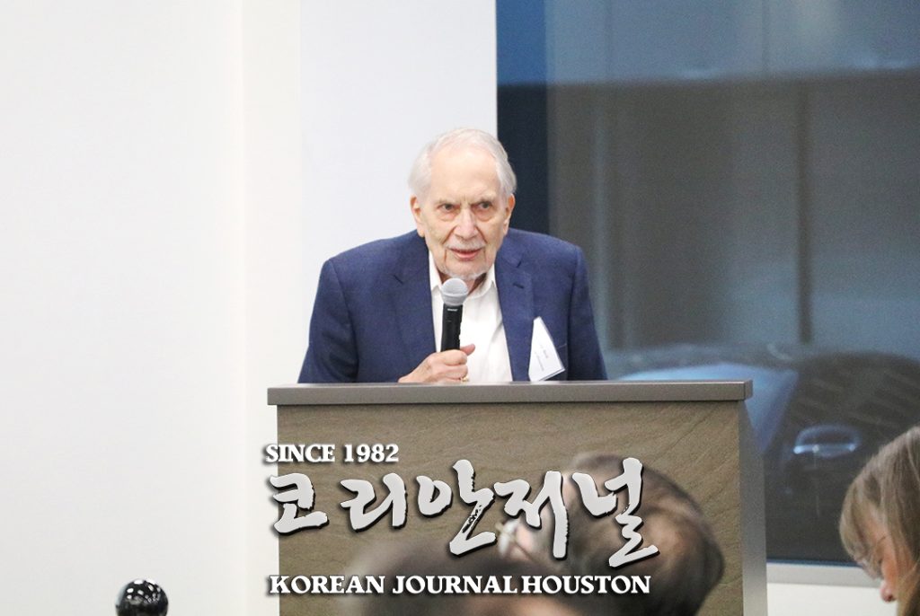 2023 한미 우주포럼 성황리 개최 6 1. 2023 한미 우주포럼 2 4. Larry Bell