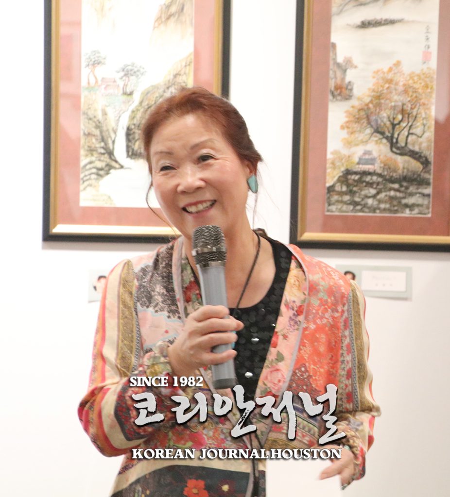 갤러리에서 어엿한 전시회 하기까지 14년 걸렸다 3 4 1. 제14회 수채화 동호회 전시회 1