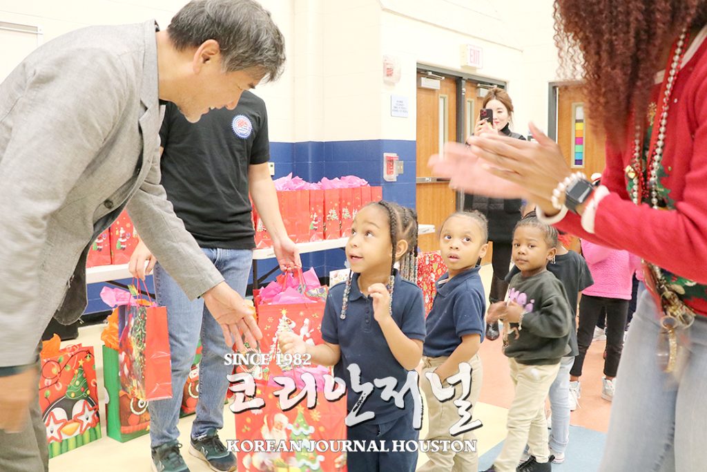 1 1. 상공회 부티서플라이연합회 제2회 토이드라이브 1