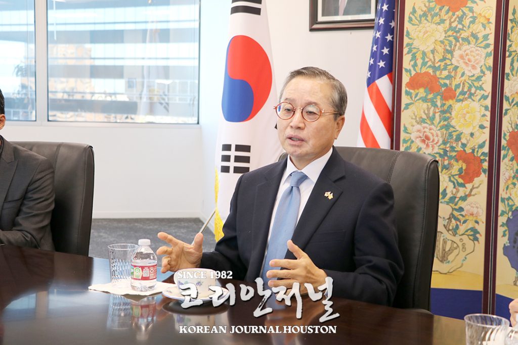 2. 신년 기자회견 정영호 총영사