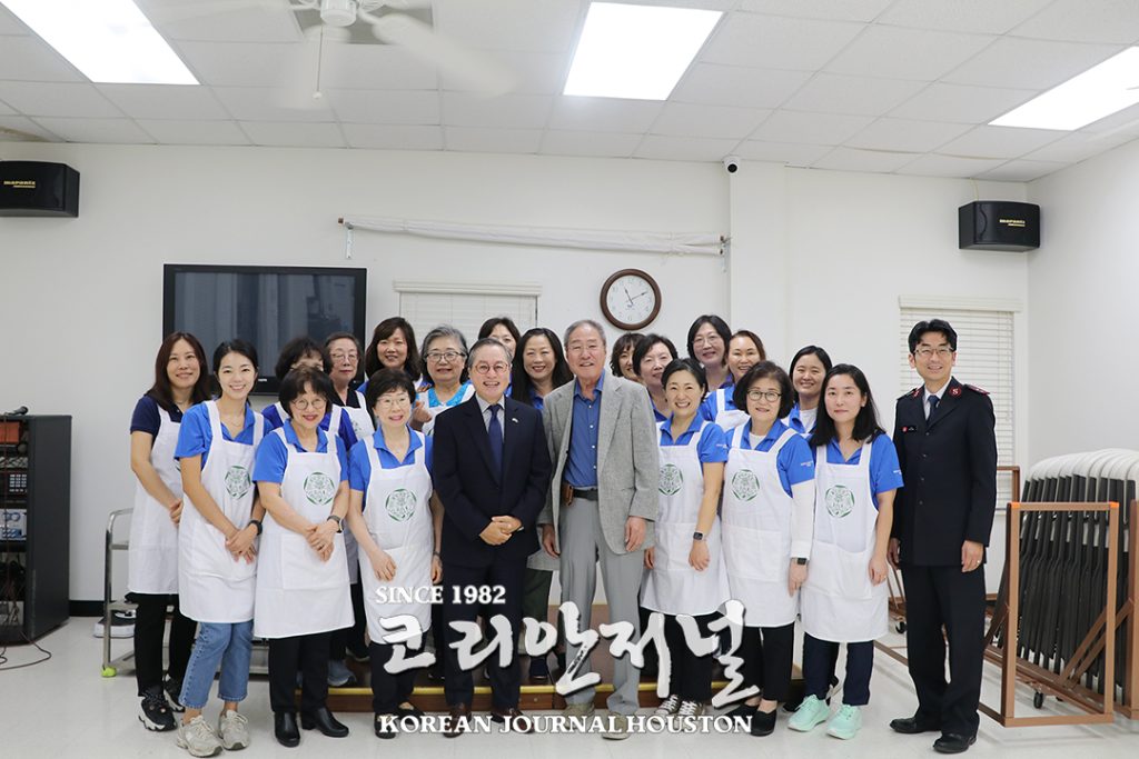 3 1. 이대동창회 경로식사대접 3