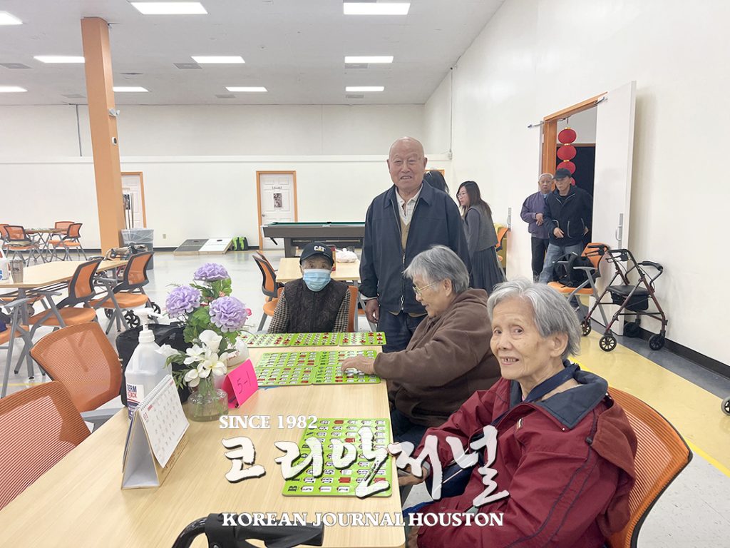 메드엑스 션샤인 ‘코리안 시니어 잔치’ 2 5 1. 메드엑스 선샤인 코리안 시니어 잔치 1