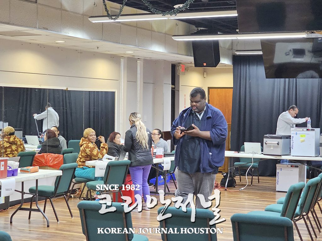 한인회관에서 코로나 백신 무료접종 행사 2 6 2. 코로나 백신 무료 접종 행사 2web