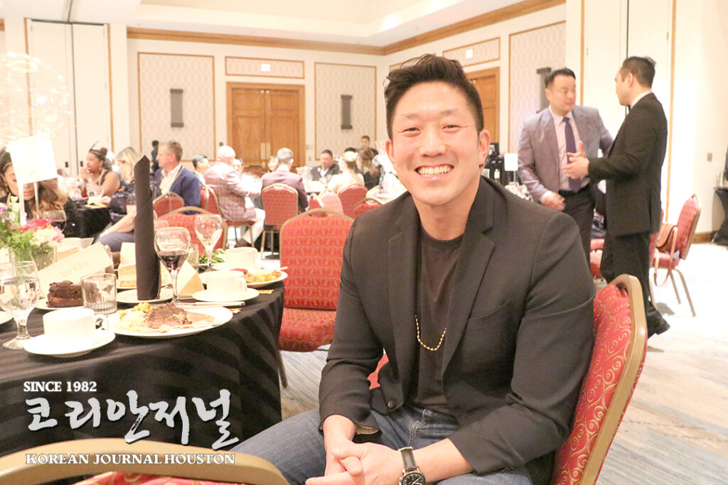 푸드트럭으로 시작해 레스토랑 기업인으로 성공하기 까지 1 5. 칠란트로 Jae Kim 대표 1