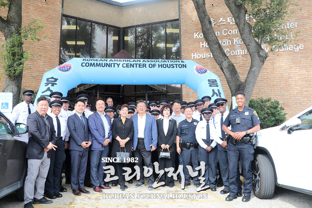 6 1. HPD 경찰 아카데미 수료생 한인회관 방문 2
