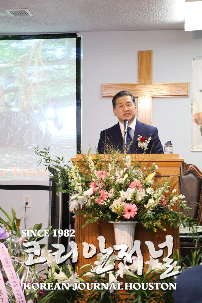 “늦깎이 장로의 빛나는 은사…다음세대 키우는 통로로” 4 4. 새믿음장로 임직식 2