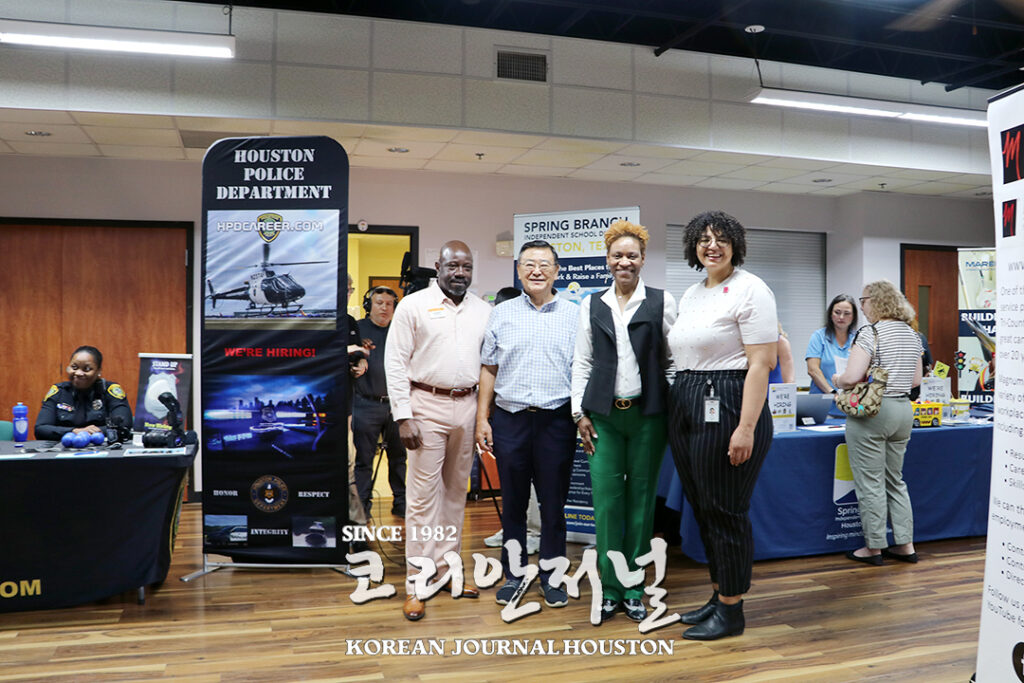 5 2. 한인회관 취업박람회 2
