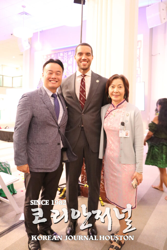 7 1. 휴스턴시 컨트롤러 AAPI 축하행사 3