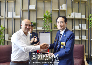 신상태 회장, 주하원 만나 “동해 표기에 앞장 서 달라”