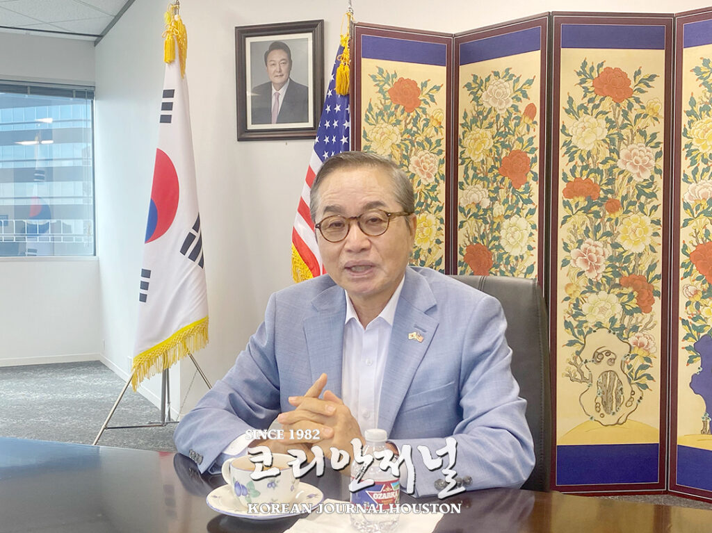 내년 상반기 최초 현직 대통령 휴스턴 방문 가능성 높아 1 2 1. 1내년 상반기 최초 현직 대통령 휴스턴 방문 가능성 높아