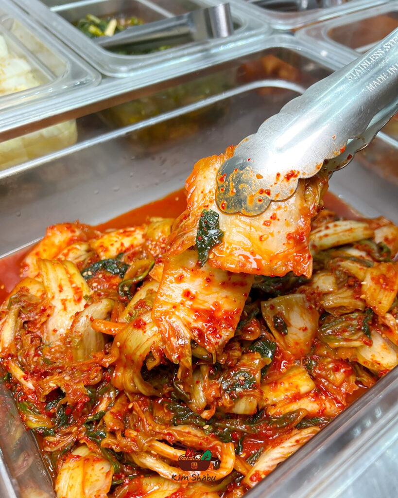 개업 1주년 맞은 ‘Kim Shabu’ 아늑한 로컬 맛집으로 안착 5 6. 김샤브 4. 겉절이