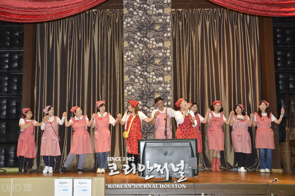 한인 천주교회, ‘장터 한마당 활짝’ 3 7 1. 3한인 천주교회 ‘장터 한마당 활짝