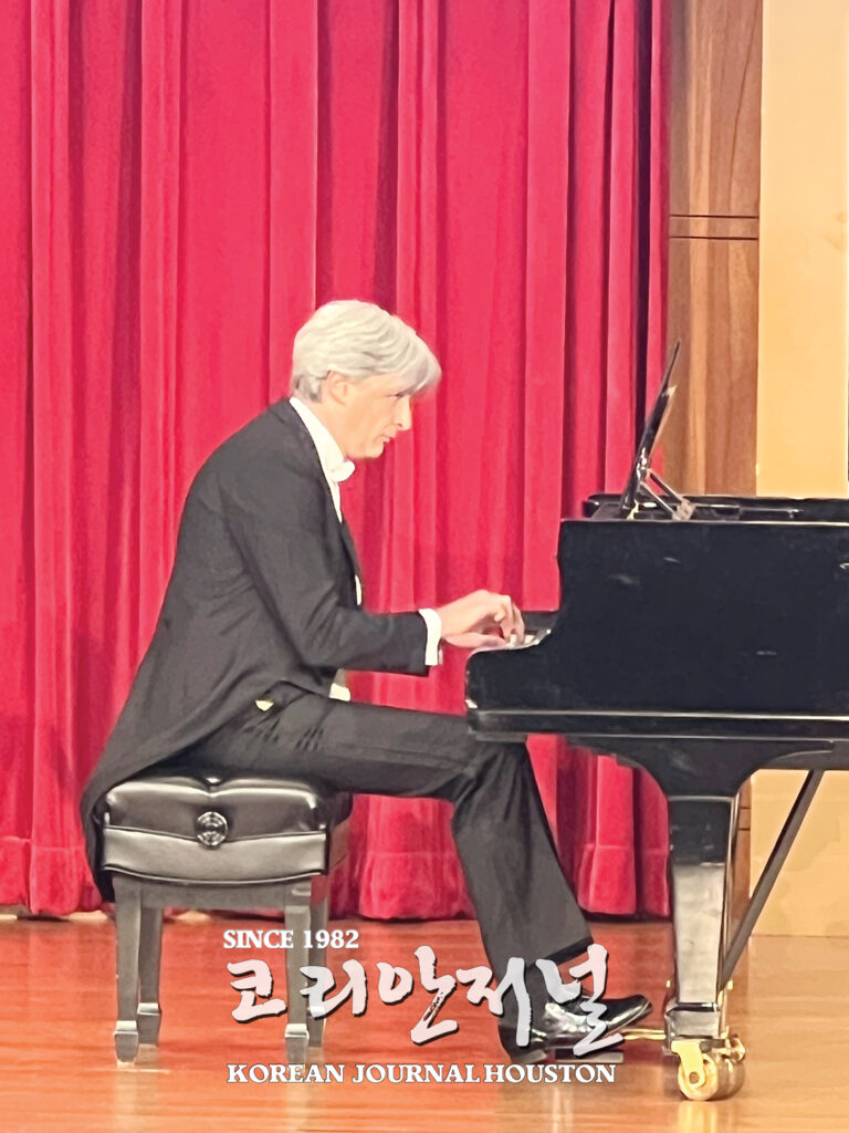 유라이즈 재단, 장애인가족 위한 자선 콘서트 개최 2 8. 유라이즈 자선콘서트 2