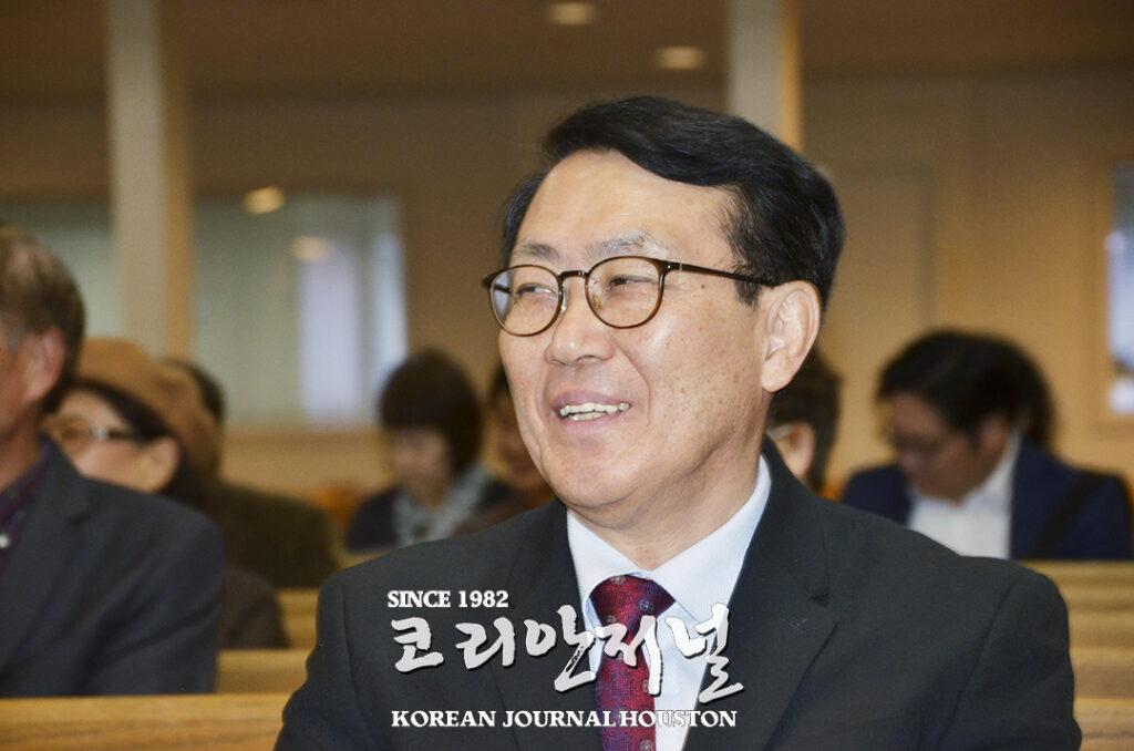 휴스턴 한인목사회 신임회장으로 윤덕곤 목사 2 7 2 2휴스턴 한인목사회 신임회장으로 윤덕곤 목사