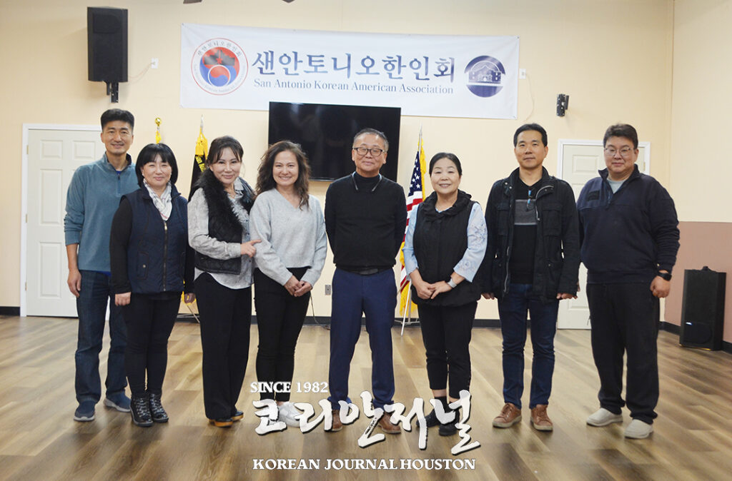 샌안토니오 한인회 설 맞이 어르신 떡국대접 행사 1 샌안기사 샌안한인회 떡국행사1 2