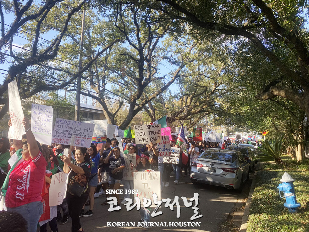 휴스턴 반이민정책 반대 집회 4 1 1 4휴스턴 반이민정책 반대 집회