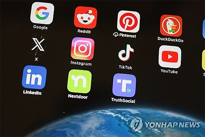 SNS 검열에 추방자 속출, 소셜계정 제출 의무화 정책 발표 1 6 1