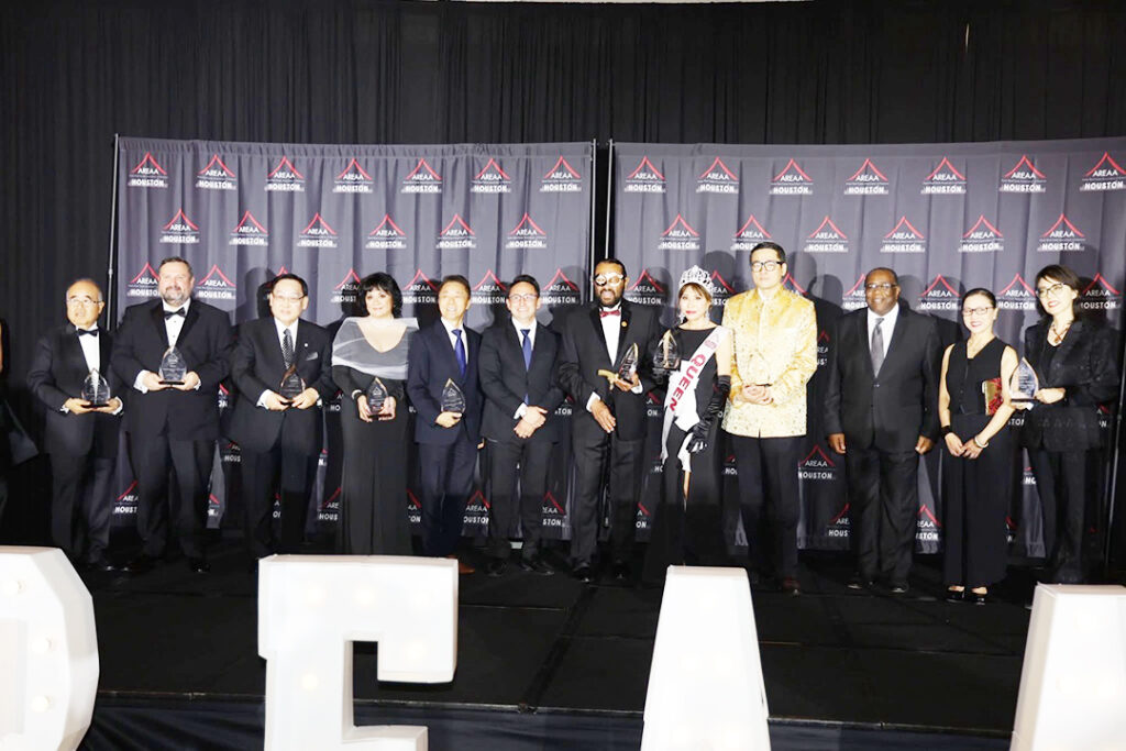 아시안부동산협회 휴스턴지부 10주년 갈라 성료 1 4 2. AREAA Houston 10주년 갈라 2web