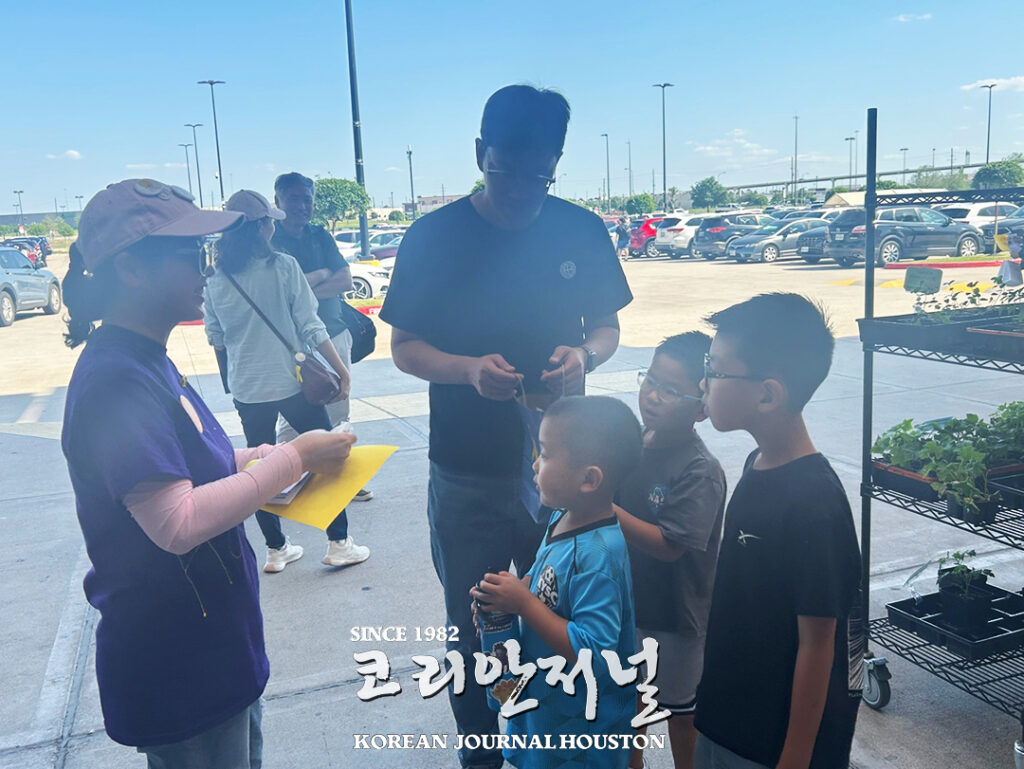 5 1 2휴스턴에서 ‘세월호 11주기 추모 기억행동 열려