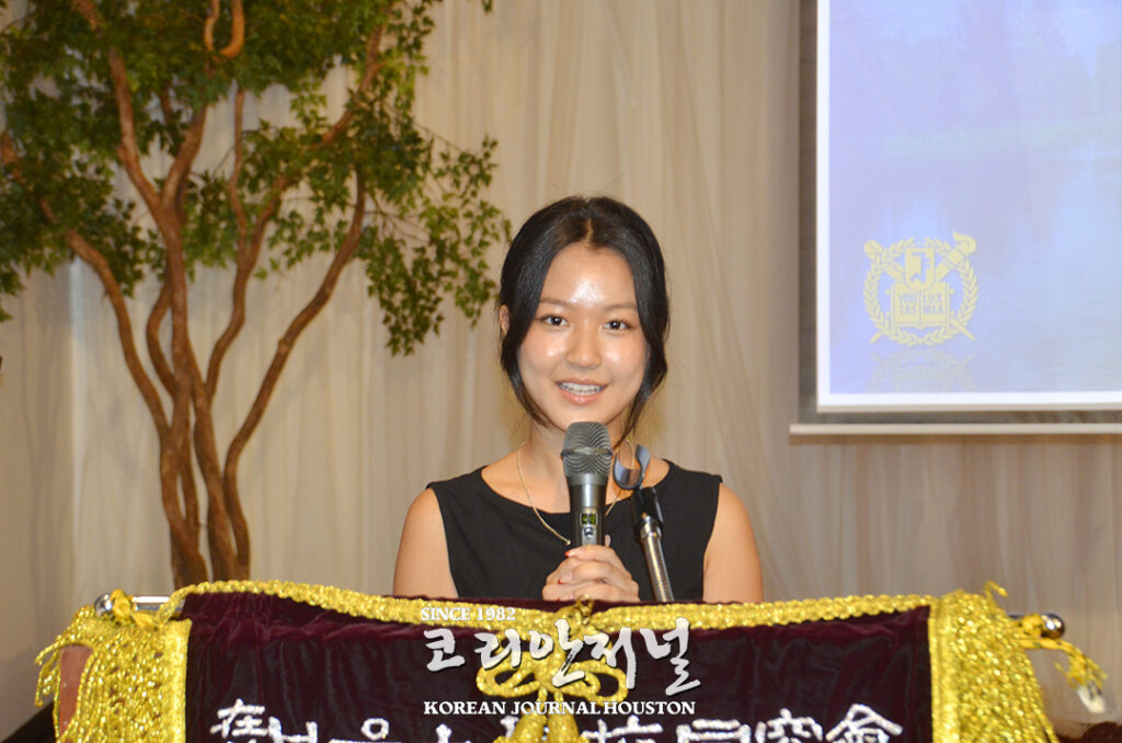 서울대 휴스턴 총동창회, 35년째 장학금 수여 2 3 1 2서울대 휴스턴 총동창회 25년째 장학금 수여