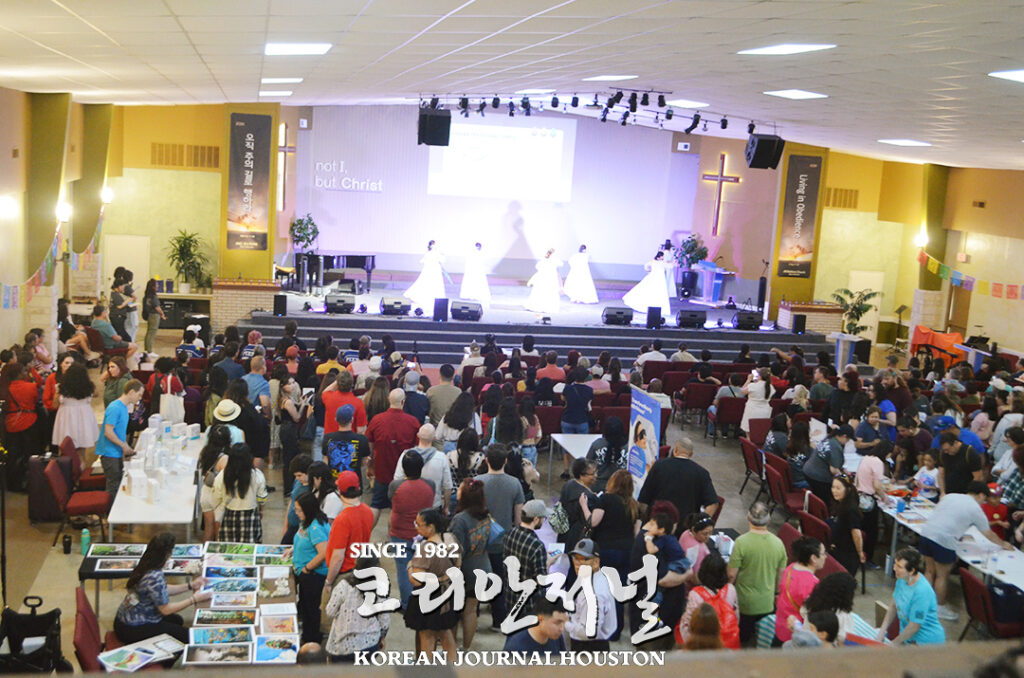 샌안토니오 Korean Fiesta, 성황리에 개최… 1,500명 넘는 관객 운집 1 샌안 기사 2사진 다 넣어주세요.docx