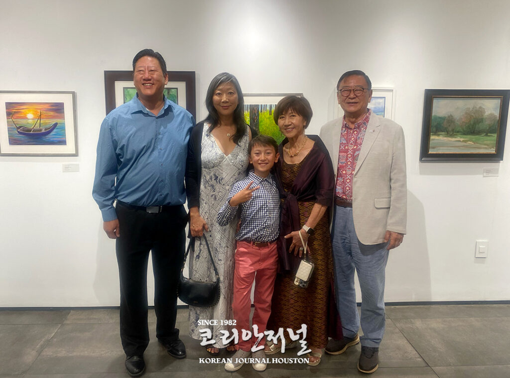 윤찬주 작가 개인전 ‘빛나는 예술혼’ 1 5 1 윤찬주 작가 개인전 ‘빛나는 예술혼