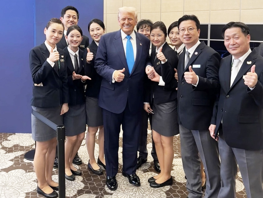 힐튼직원들